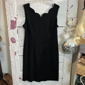 Talbots Black Scalloped Neck MIDI Dress w/ Back center slit Sz 12 Zip/ Eye hook